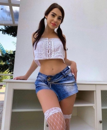 Анкета проститутки Елена - город Герга, 61 год, №10599